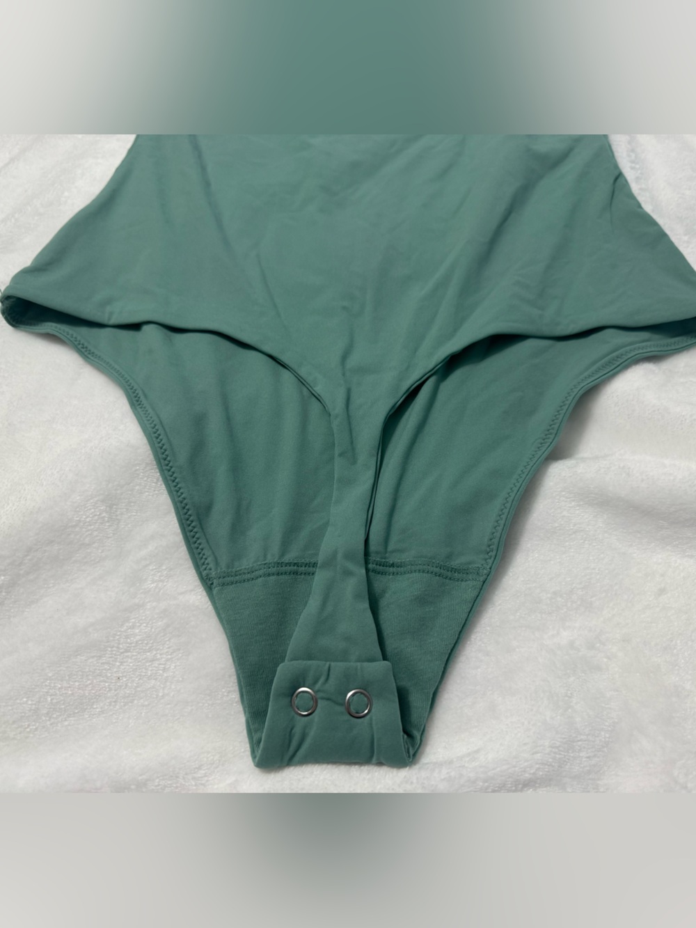 Auden Women’s Luxe Stretch Fully Lined Bodysuit Green Size M - Picture 3 of 7